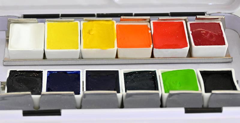 Synthetic Binders Colours