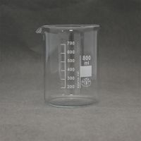 Becherglas, niedere Form mit Ausguss, 800 ml
